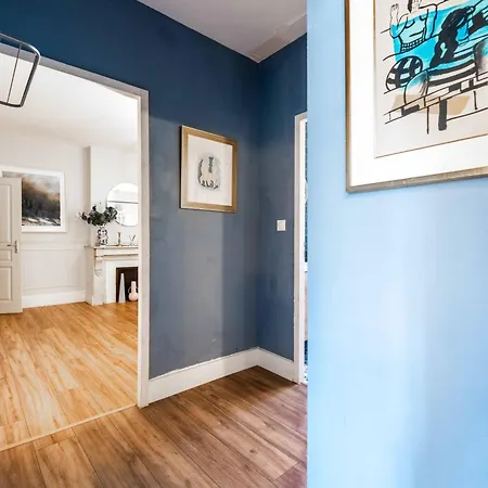 아파트 2 Bedrooms - Perfect For A Getaway