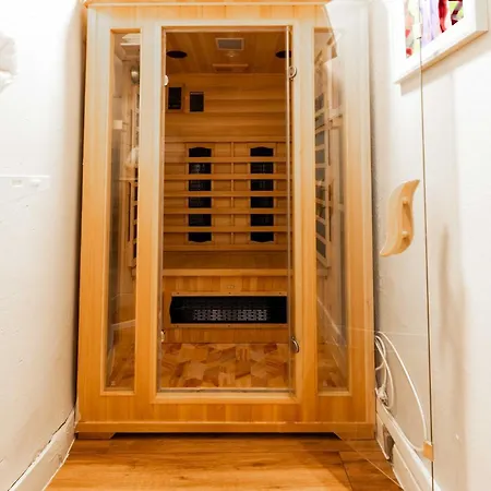 2 Bedrooms - Perfect For A Getaway 카르카손
