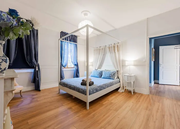 2 Bedrooms - Perfect For A Getaway * Carcassone