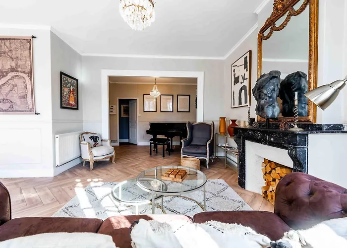 2 Bedrooms - Perfect For A Getaway * Carcassone